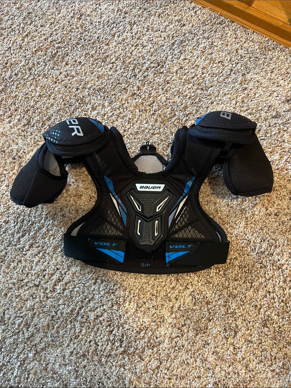 Bauer youth hockey shoulder pads